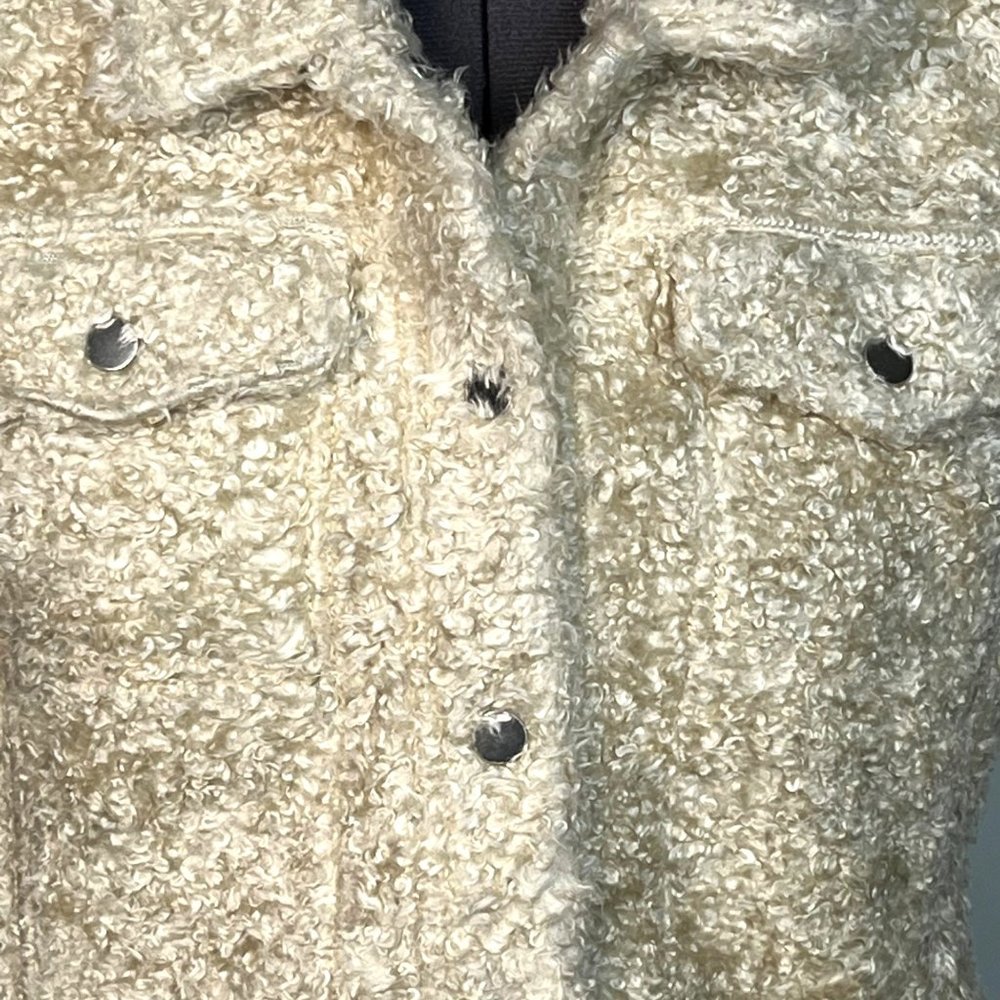 Gap Sherpa Teddy Vest Snap-Front White Sz. S - Picture 2 of 8